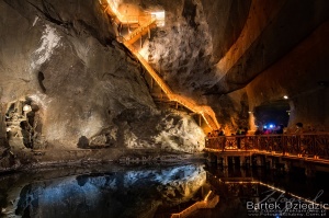 Kopalnia Soli Wieliczka pokaz multimedialny w komorze Weimar